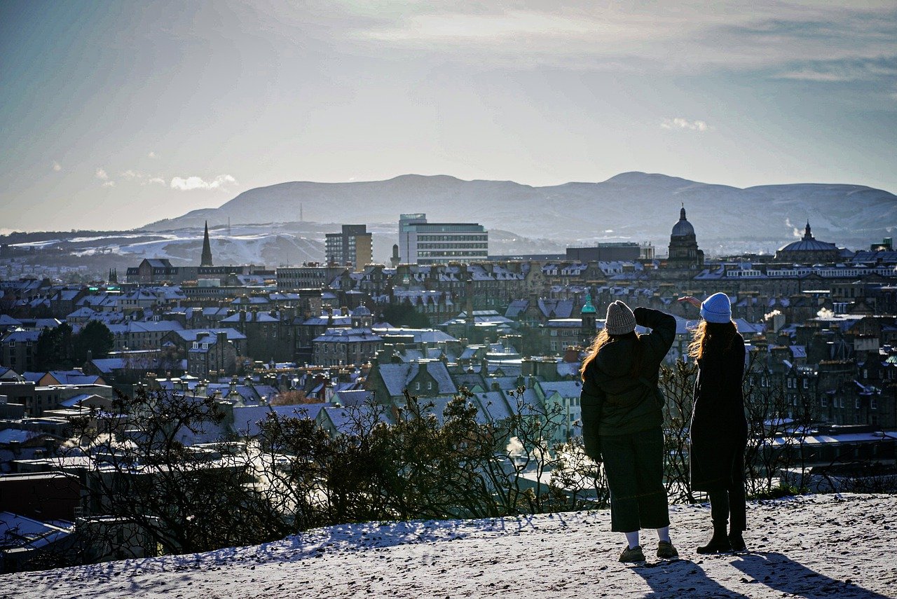 Top 20 Travel Tips for Christmas in the UK